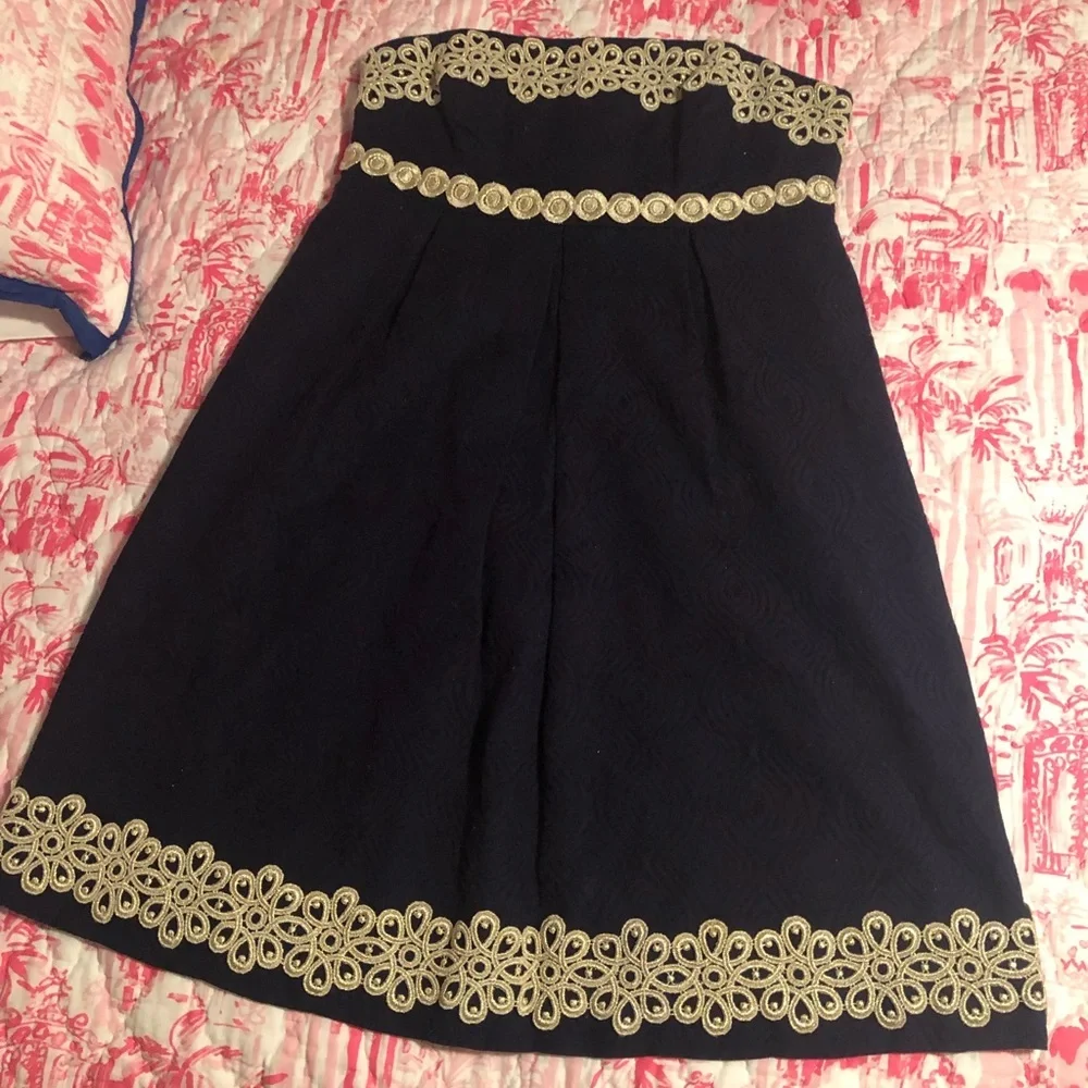 Size 8 Lilly Pulitzer Cocktail dress - Picture 2 of 3
